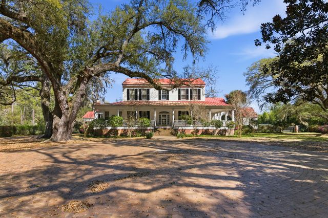 527 Wichman Street, Walterboro, SC 29488