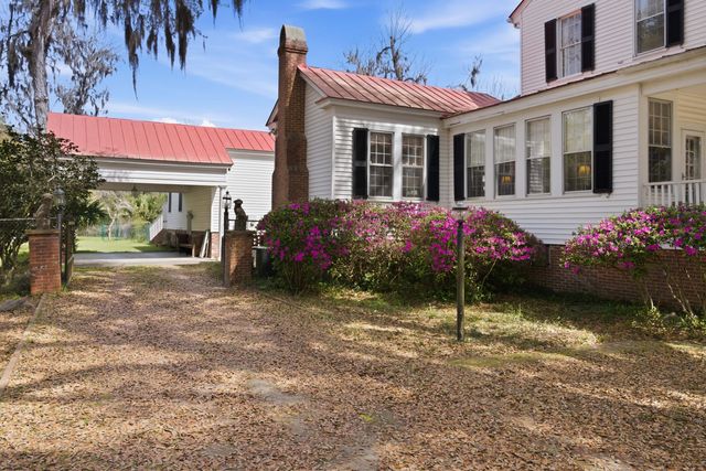 527 Wichman Street, Walterboro, SC 29488