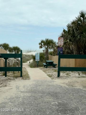 120 BEACH Avenue, Atlantic Beach, FL 32233