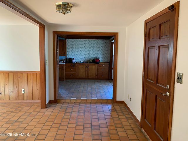 120 BEACH Avenue, Atlantic Beach, FL 32233