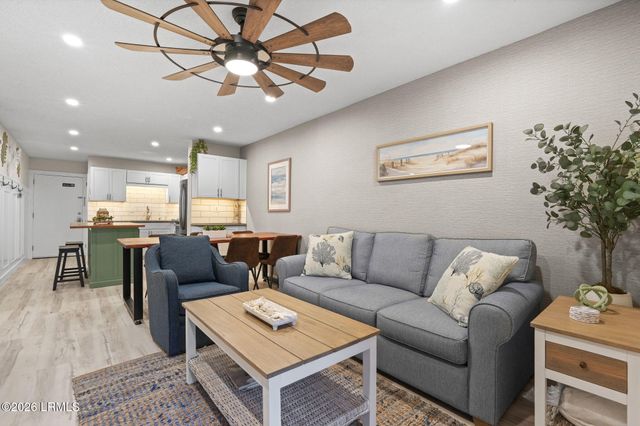 239 Beach City Rd Apt 1225, Hilton Head Island, SC 29926