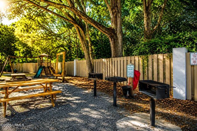 239 Beach City Rd Apt 1225, Hilton Head Island, SC 29926