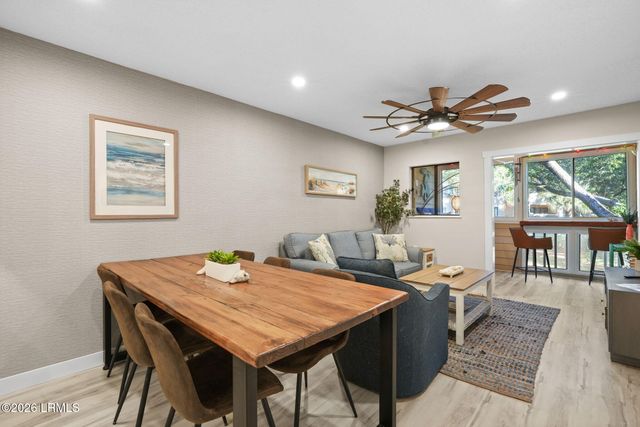 239 Beach City Rd Apt 1225, Hilton Head Island, SC 29926