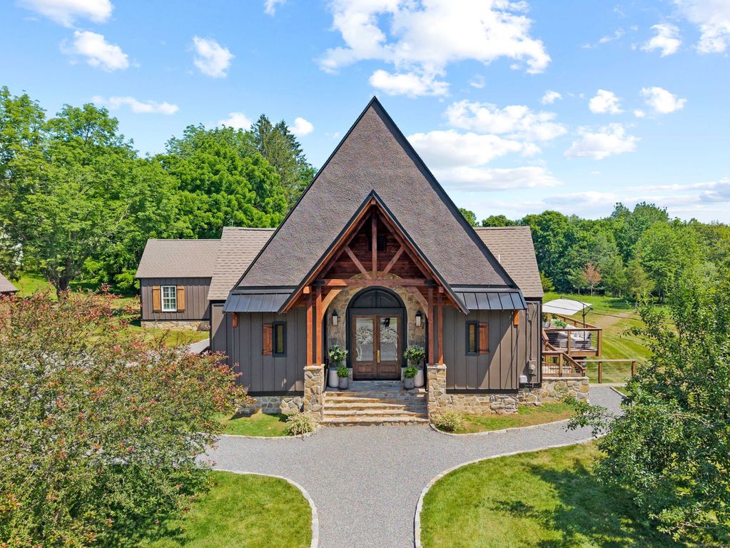 2 Mission Street, Sprague, CT 06330