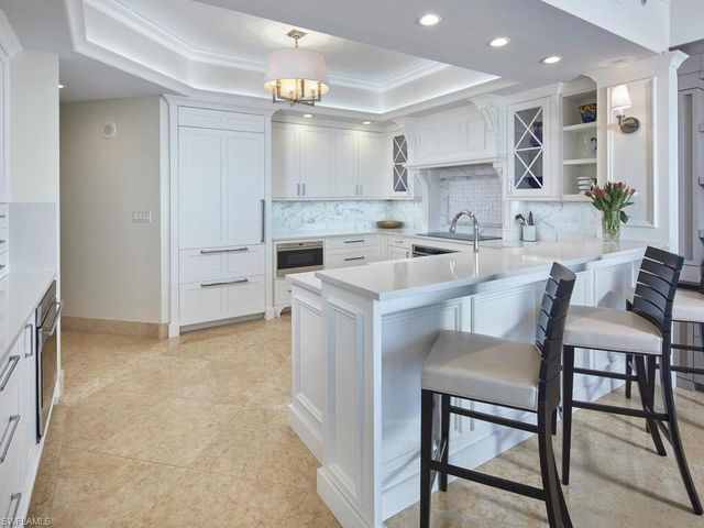 5051 Pelican Colony BLVD 1002, Bonita Springs, FL 34134