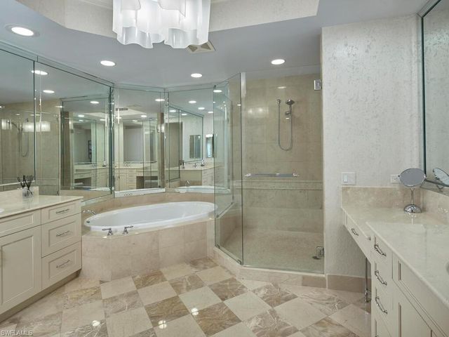 5051 Pelican Colony BLVD 1002, Bonita Springs, FL 34134