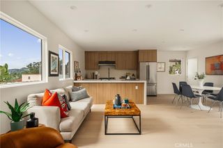 3950 Franklin Avenue, Los Angeles, CA 90027