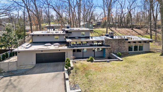 5228 Ridgebrook Drive, Portage City, MI 49002