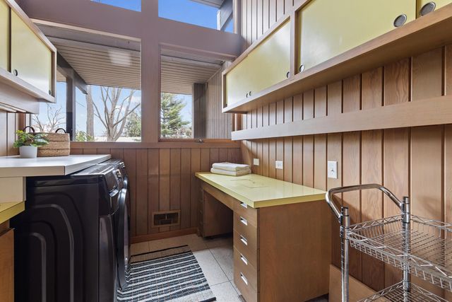 5228 Ridgebrook Drive, Portage City, MI 49002