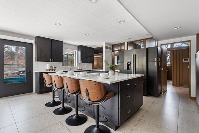 5228 Ridgebrook Drive, Portage City, MI 49002