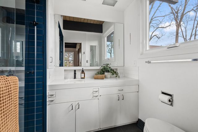 5228 Ridgebrook Drive, Portage City, MI 49002