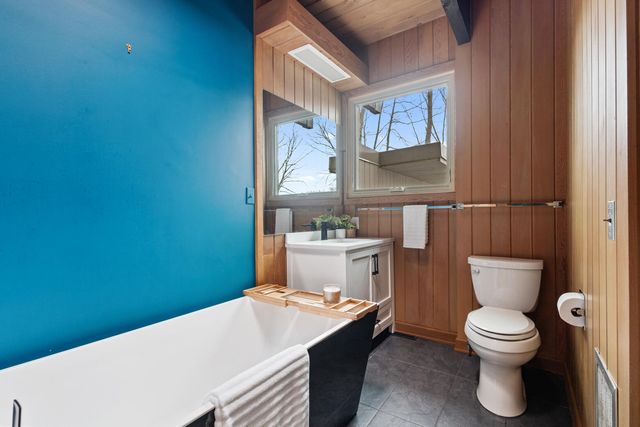 5228 Ridgebrook Drive, Portage City, MI 49002