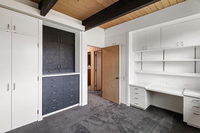 5228 Ridgebrook Drive, Portage City, MI 49002