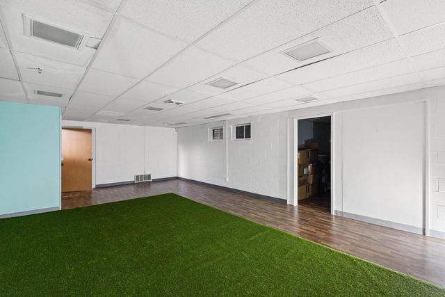 5228 Ridgebrook Drive, Portage City, MI 49002