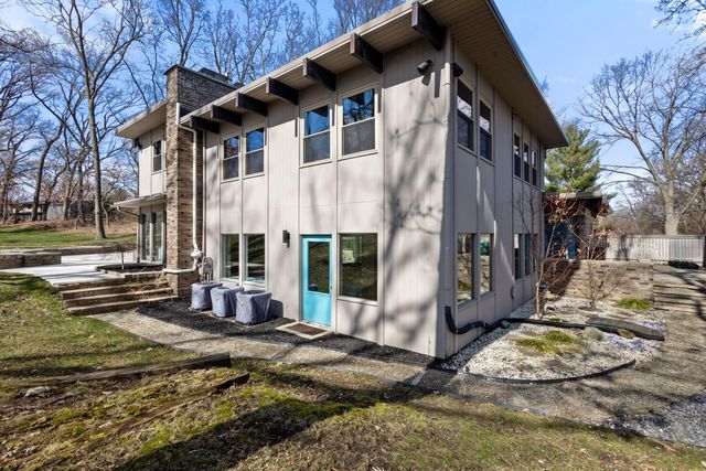 5228 Ridgebrook Drive, Portage City, MI 49002