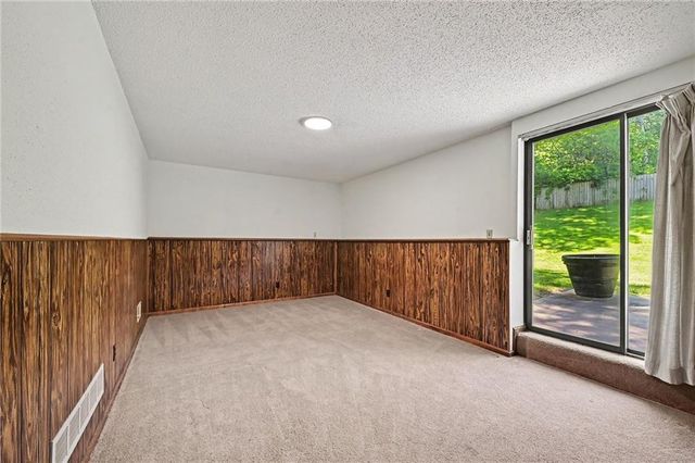 1728 Haas Drive, Kansas City, KS 66106