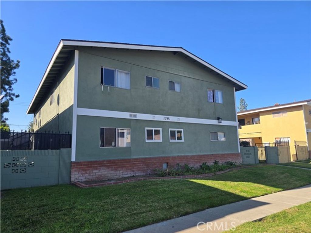 1301 Burwood Street, La Habra, CA 90631