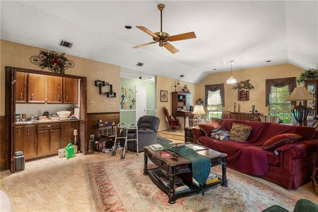 6428 Angela Court, Mobile, AL 36695