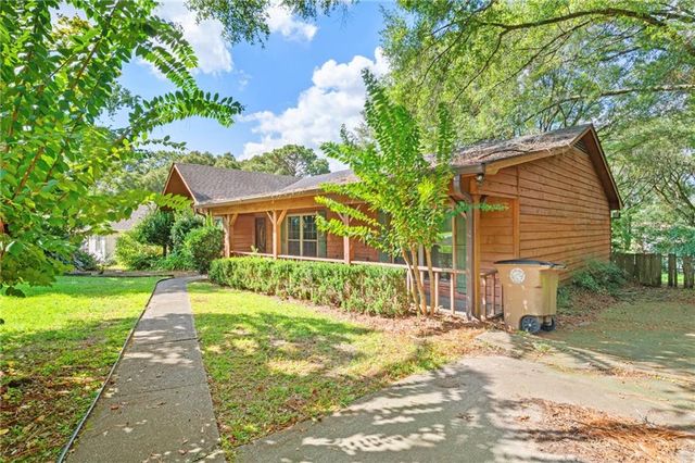 6428 Angela Court, Mobile, AL 36695