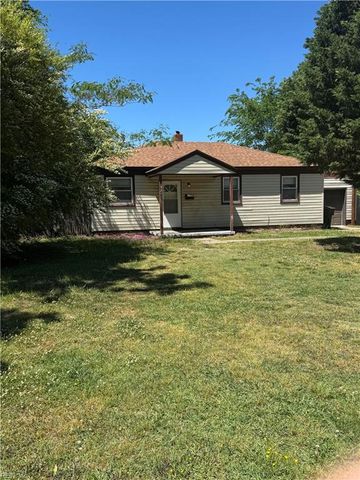 321 Beacon RD, Portsmouth, VA 23702