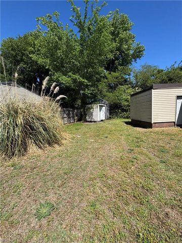 321 Beacon RD, Portsmouth, VA 23702