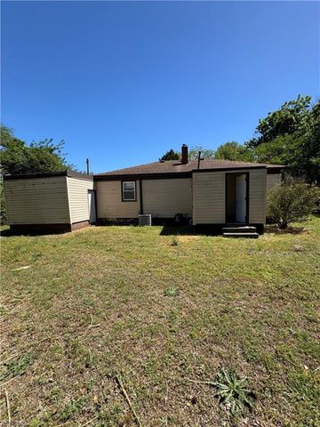 321 Beacon RD, Portsmouth, VA 23702