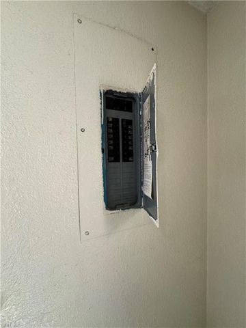 321 Beacon RD, Portsmouth, VA 23702