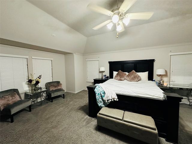 1610 Wildflower Drive, Waxahachie, TX 75165