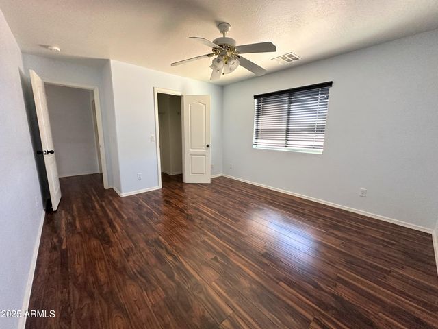231 E MULE TRAIN Trail, San Tan Valley, AZ 85143