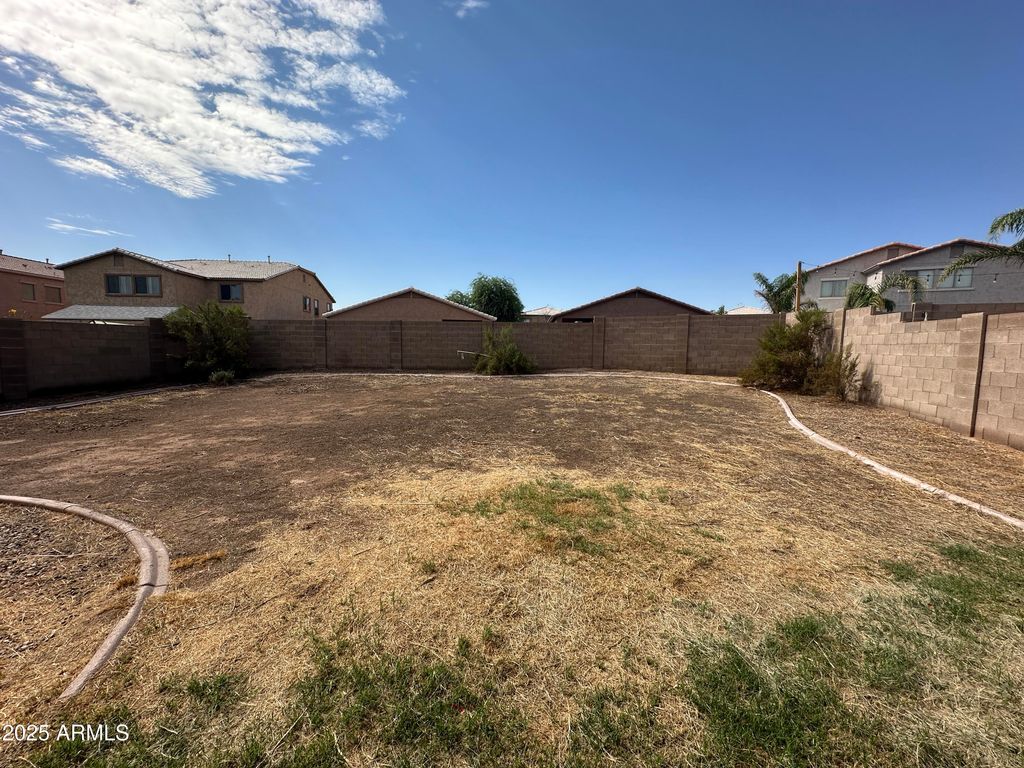 231 E MULE TRAIN Trail, San Tan Valley, AZ 85143 — photo 3
