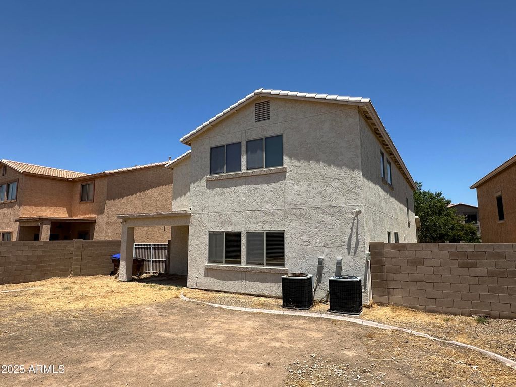 231 E MULE TRAIN Trail, San Tan Valley, AZ 85143 — photo 4