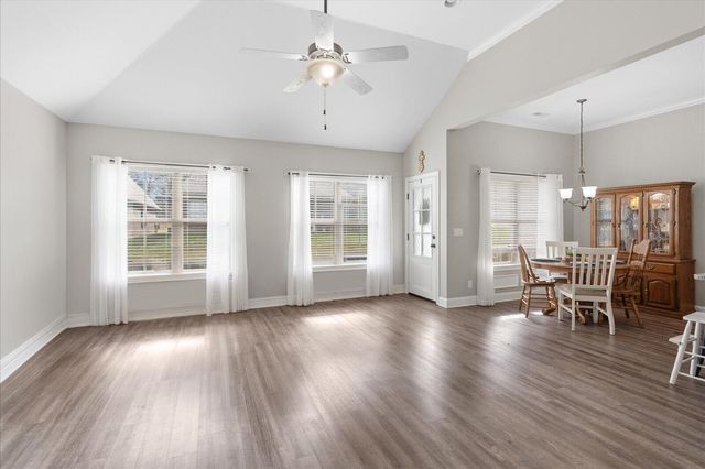 204 Zion Cove Lane, Englewood, TN 37329