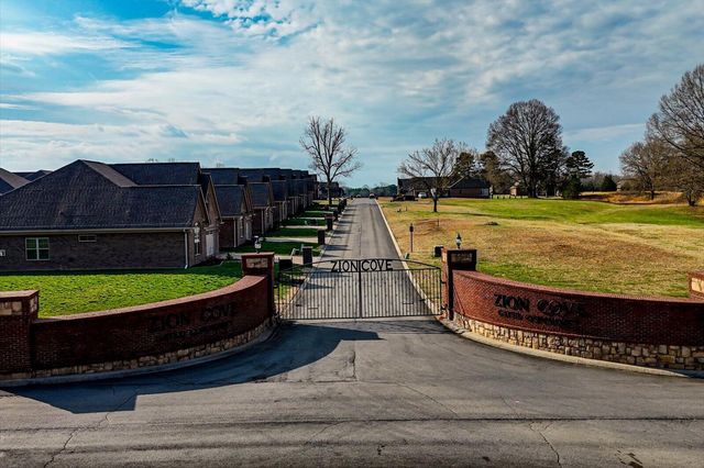 204 Zion Cove Lane, Englewood, TN 37329