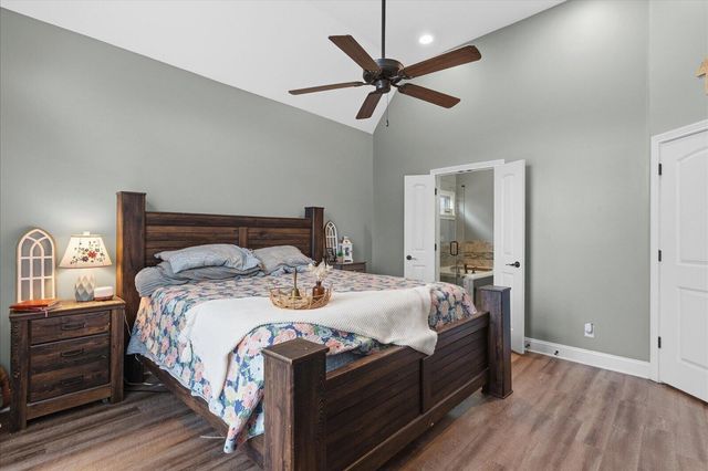 204 Zion Cove Lane, Englewood, TN 37329