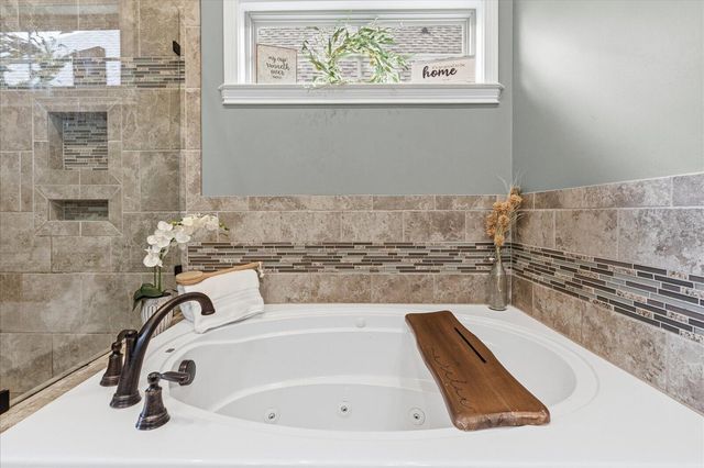 204 Zion Cove Lane, Englewood, TN 37329