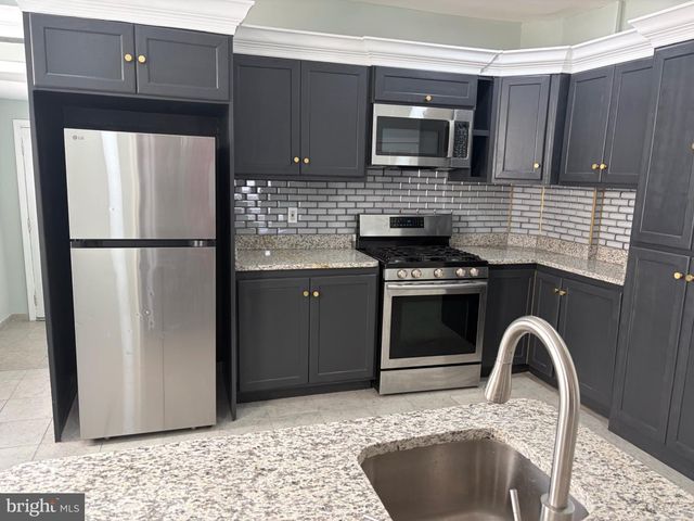 4526 E STILES ST, Philadelphia, PA 19124