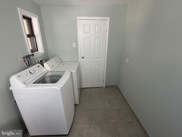 4526 E STILES ST, Philadelphia, PA 19124