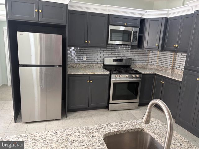 4526 E STILES ST, Philadelphia, PA 19124