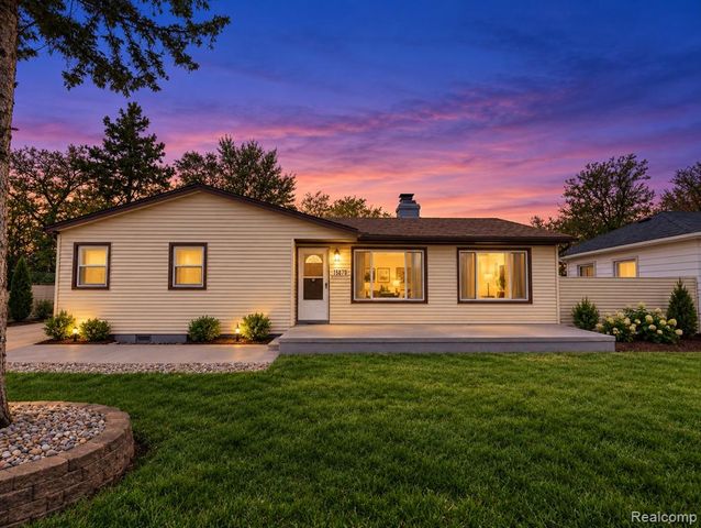 15870 Allen Road, Taylor, MI 48180