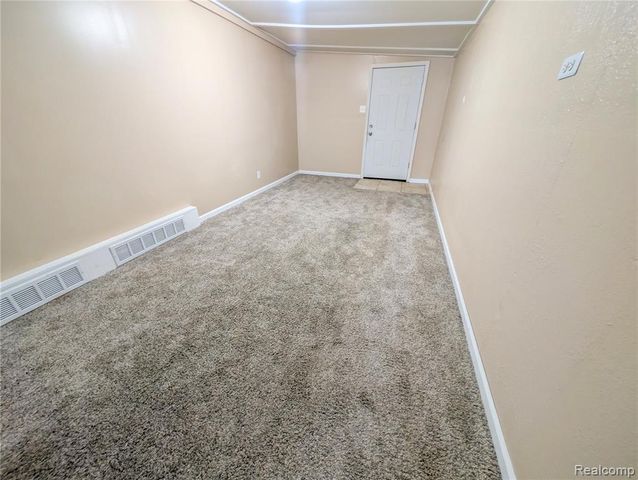 15870 Allen Road, Taylor, MI 48180