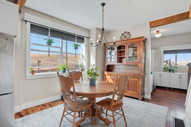 5283 Estate Road North Rd, Sprague, WA 99032