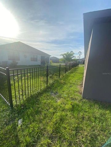 822 SE REMINGTON GREEN DRIVE, Palm Bay, FL 32909