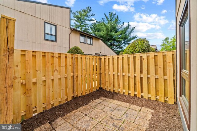 544 GLEN CT, Glen Burnie, MD 21061