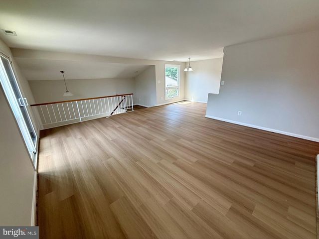 544 GLEN CT, Glen Burnie, MD 21061