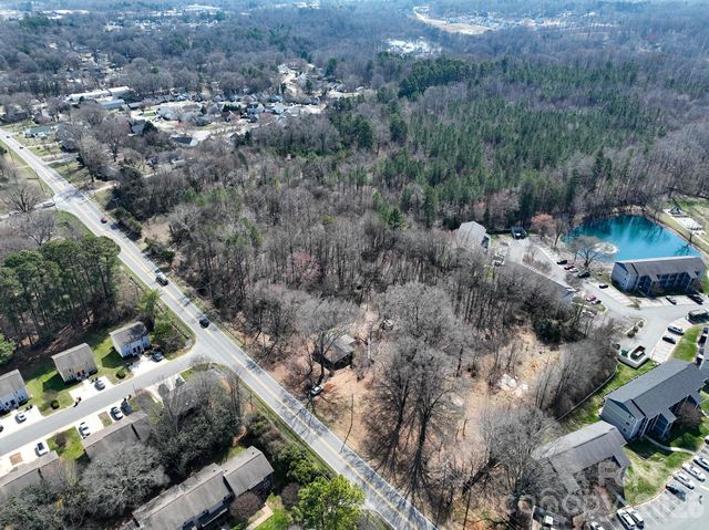 2851 Davidson Highway, Concord, NC 28027