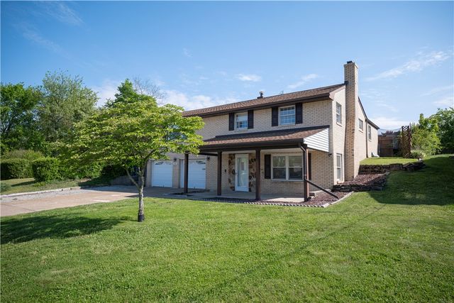 1805 Horizon Dr, White Oak, PA 15131
