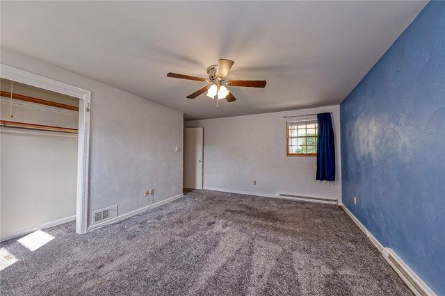 1805 Horizon Dr, White Oak, PA 15131