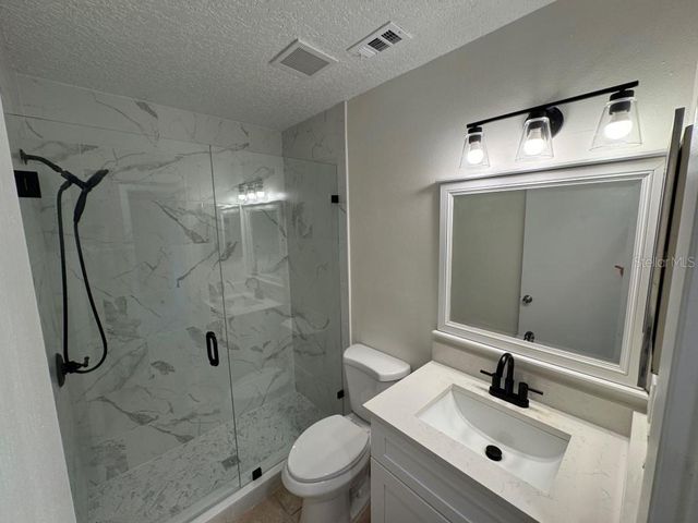 3166 S SEMORAN BOULEVARD 1004, Orlando, FL 32822