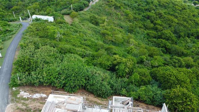 154 CALLE BASTIMIENTO, Vieques, PR 00765