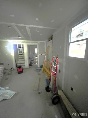 17 California Street, Buffalo, NY 14213